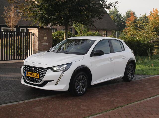 Peugeot e-208 EV 50 kWh | SOH 92% | Apple Carplay | Parkeersensoren | Navi | Cruise Control | NL-Auto | – foto 6