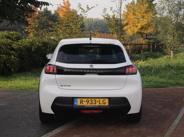 Peugeot e-208 EV 50 kWh | SOH 92% | Apple Carplay | Parkeersensoren | Navi | Cruise Control | NL-Auto | – foto 9
