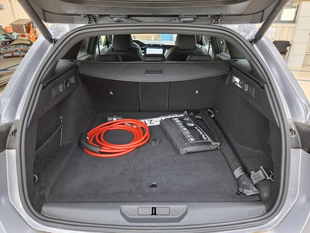 Peugeot e-308 SW GT Avantage EV 54 kWh Alcantara interieur | Trekhaak Afn.