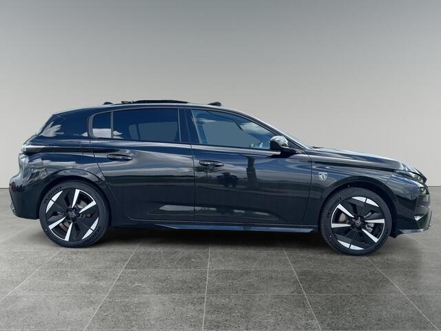 Peugeot e-308 GT EV 58kWh 156pk | SCHUIF/KANTELDAK | STOELMASSAGE | 360° CAMERA | NAVI | APPLE CARPLAY / ANDROID AUTO | AGR-STOEL | ALCANTARA |