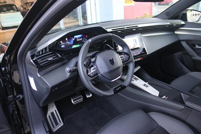 Peugeot e-308 SW GT 54 kWh | 360° CAMERA | ELEKTRISCHE STOEL VERSTELLING MET MASAGE FUNTIE | VOORSTOELEN VERWARMD | ALCANTARA BEKLEDING | DRAADLOZE APPLE CARPLAY/ANDROID AUTO | DAB+ RADIO | ADAPTIVE CRUISE CONTROL | 17" LICHTMETALEN VELGEN | CLIMATE CONTROL | ELEKTRISCH BEDIENBARE ACHTERKLEP |