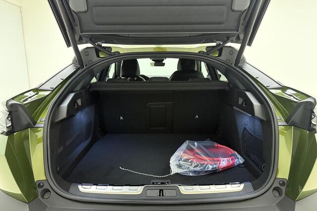 Peugeot e-408 GT Exclusive 58 kWh | 360 graden camera | Cruise control | Climate control | Keyless entry | Lane keeping-systeem | Vermoeidheidsassisten | Hill hold | Dodehoekdetectie | Panorama schuifdak | Flippers | Stoelverwarming | Stoelmassage