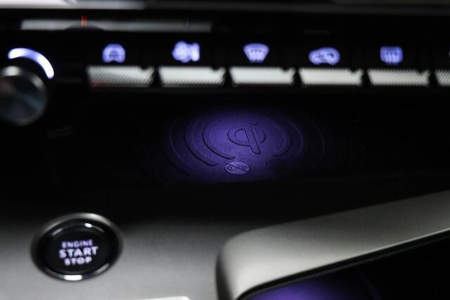 Peugeot e-408 GT 58 kWh | NIEUW | PANORAMADAK | STUURVERWARMING | MASSAGE | DAB | APPLE | 360 CAMERA