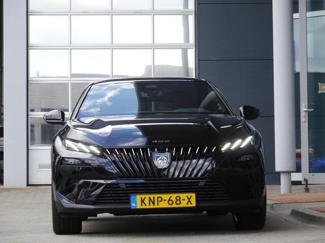 Peugeot e-408 GT 58 kWh | Stoel en stuurverwarming | Panoramadak | Focal audio | 360 graden camera | Adaptive cruise control | Draadloze telefoonlader | Warmtepomp | Nieuwe auto