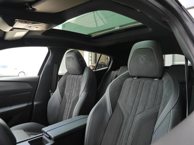 Peugeot e-408 GT 58 kWh | Stoel en stuurverwarming | Panoramadak | Focal audio | 360 graden camera | Adaptive cruise control | Draadloze telefoonlader | Warmtepomp | Nieuwe auto