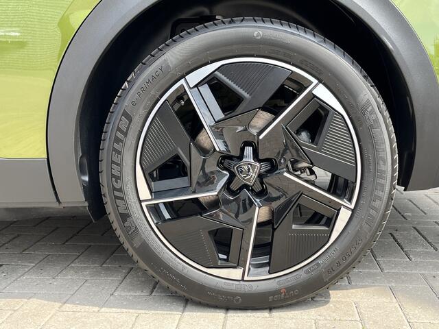 Peugeot e-408 GT Exclusive 58 kWh | Leder | Focal Audio | Panoramadak DEMO DEAL!