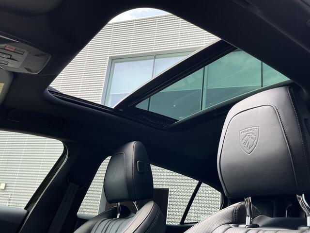 Peugeot e-408 GT Exclusive 58 kWh | Leder | Focal Audio | Panoramadak DEMO DEAL!