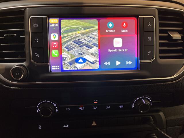 Peugeot e-Expert EV L2 75 kWh Servicebus / Inrichting / 100% Elektrisch / Airco / 220V. / Trekhaak / Camera / Cruise Control / Navigatie / CarPlay / 3-Zits 13.000 KM !!