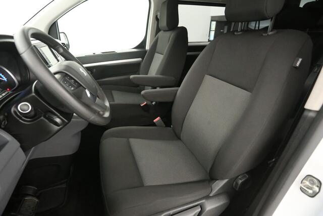 Peugeot e-Expert L3H1 75 kWh | GRATIS E-Step! | Elektrisch | Dubbele Cabine | 5 Persoons | Airco Camera Carplay Navigatie PDC