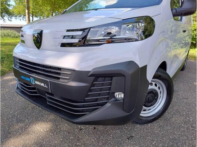 Peugeot e-Expert L2 75 kWh 136pk | 8 jaar garantie | NAVI | Multimedia | Apple Carplay | Android Auto | Achteruitrijcamera | Parkeersensoren voor en achter | Digitale cockpit | Stuurwielbediening | Tussenwand comfort met raam | Bestuurdersstoel comfort | Bank voorpassagie