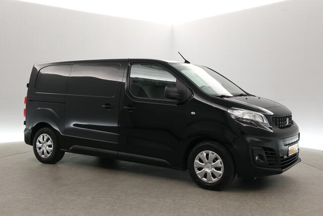 Peugeot e-Expert L2H1 75 kWh | SOH 93% | Snelladen | Airco | Cruise | 3-Zits | Camera | Trekh. | Carplay | Parkeersens.