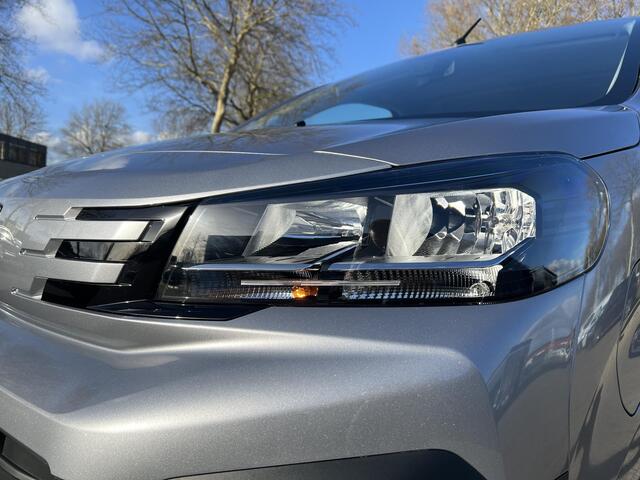 Peugeot e-Expert L3 75 kWh 136pk | 8 jaar garantie | 0% financial lease| NAVI | Apple Carplay | Android Auto | Parkeersensoren voor- en achter | Achteruitrijcamera | Dode hoek detectie | Mistlampen | Licht- en regensensor | Automatische verlichting | Digital cockpit | Tus