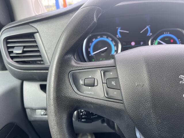 Peugeot e-Expert Standard Asphalt 75 kWh Cruise Control | Blind Spot Assist | Apple CarPlay