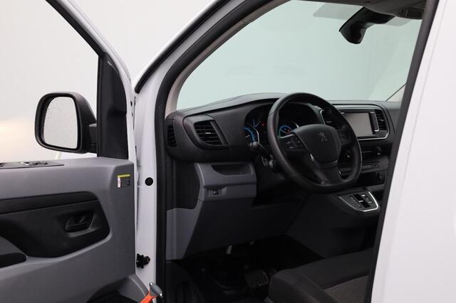 Peugeot e-Expert Premium Long 75 kWh L3H1 | VERWACHT!! | Snelladen | Airco | 3 Zits | Caplay | Navigatie | Trekhaak
