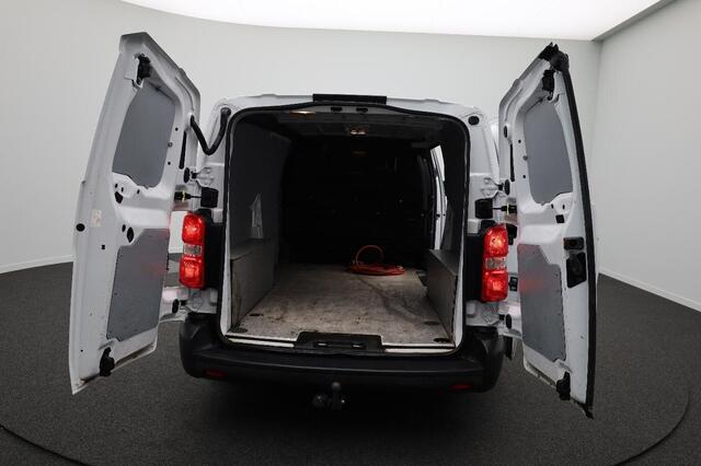 Peugeot e-Expert Premium Long 75 kWh L3H1 | VERWACHT!! | Snelladen | Airco | 3 Zits | Caplay | Navigatie | Trekhaak