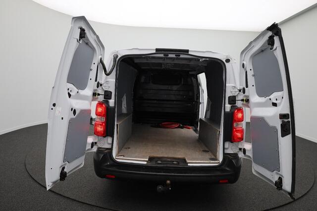 Peugeot e-Expert Premium Long 75 kWh L3H1 | VERWACHT!! | Snelladen | Airco | 3 Zits | Carplay | Navigatie | Trekhaak