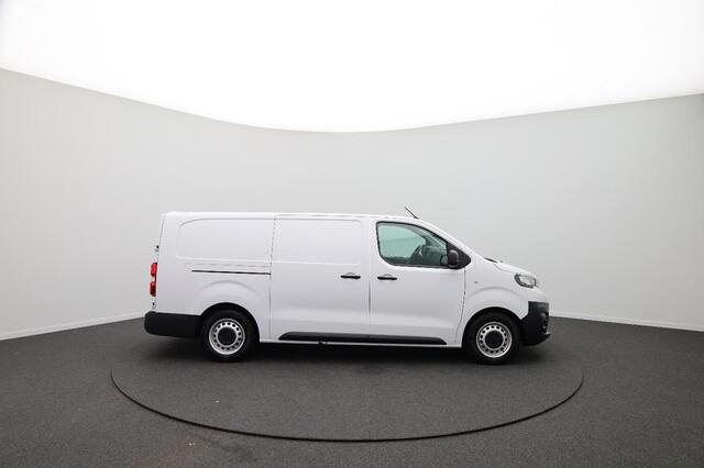 Peugeot e-Expert Premium Long 75 kWh L3H1 | VERWACHT!! | Snelladen | Airco | Carplay | 3 Zits | Navigatie | Trekhaak