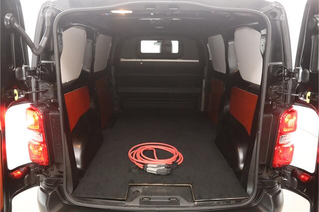 Peugeot e-Expert 75 kWh L2H1 | Snelladen | SOH 97% | Airco | Cruise | Camera | Carplay | 3 Zits | 2xSchuifdeur | Navi