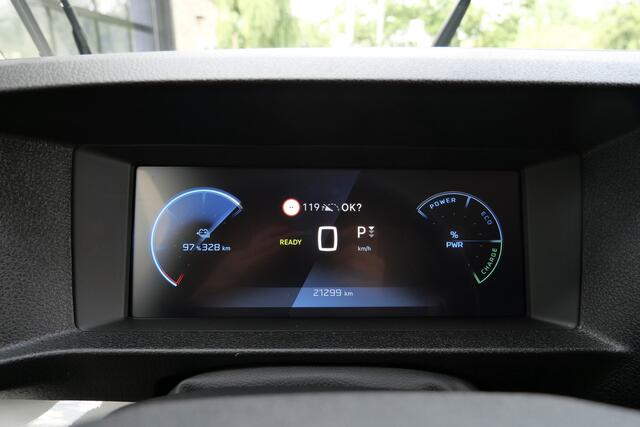Peugeot e-Expert Long 75 kWh | Carplay | Camera | 2x SCHUIF | Clima