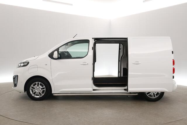 Peugeot e-Expert Opel Vivaro-e L3H1 Innovation 75 kWh | Snelladen | SOH 89% | Clima | Cruise | Carplay | 3 Zits | 2xSchuifdeur | Parkeersens.