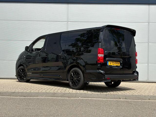 Peugeot e-Expert EV L2 75 kWh | STX Kit | Stoel/stuurverwarming | Lederen bekleding | Apple Carplay/Android Auto