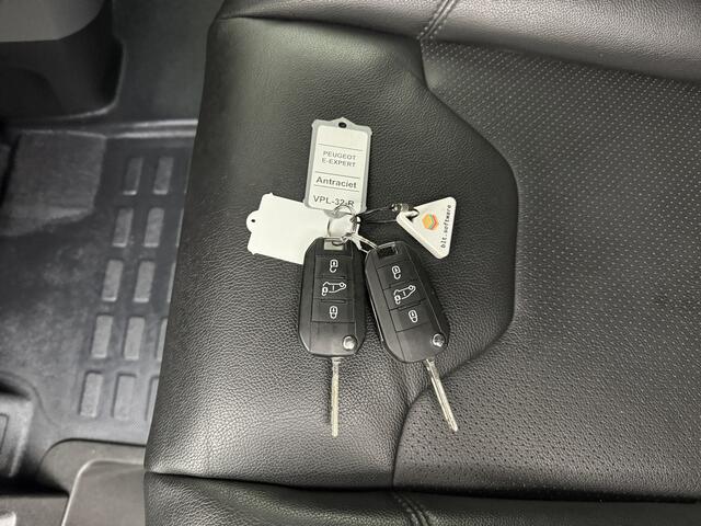 Peugeot e-Expert Premium 75 kWh | Elektrisch | Multimedia | Camera | Airco | Cruise | Betimmering