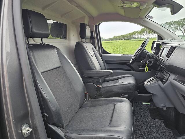 Peugeot e-Expert Standard Premium 75 kWh L2, 330Km WLTP, Snelladen, Cruise control, Airco, Pdc, Carplay, Camera, 1e Eigenaar, Oh-Historie