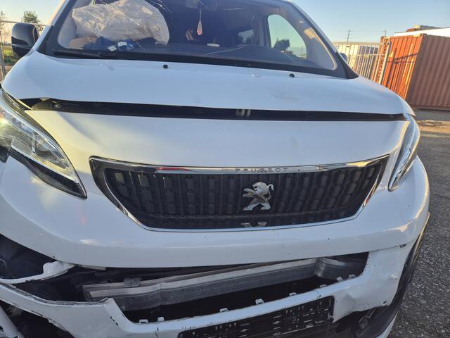 Peugeot e-Expert Long Premium DC 75 kWh voorschade 6-pers full options kompleet kenteken l3h2 1000kg trekhaak