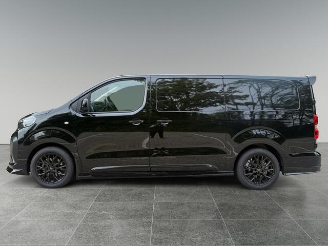 Peugeot e-Expert EV L3 75kWh 136pk STX SPORT | Lederen bekleding STX | STX Pakket | Dakspoiler | Sideskirts | 18 inch zwarte velgen | City NAVI Pakket | Comfort Pakket | Exterieur Pakket | Full ECO LED verlichting | Winter Pakket | Dubbele schuifdeur | Houten afwerking laadruimte | Scheidingswand comfort met raam | Reservewiel