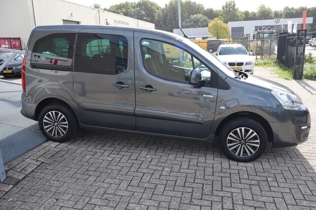 Peugeot e-Partner Tepee Electric Active NL Auto/Parkeersensoren/Achteruitrijcamera/airco/Elektrische ramen/Centrale deurvergrendeling