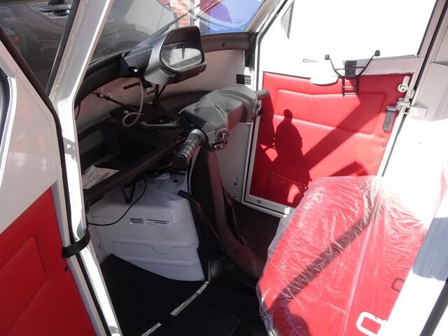 Piaggio APE 50 Ape 50 Van 1x zijklep en werkblad(FOODTRUCK/RECLAME)