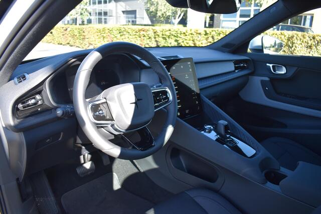 Polestar 2 Standard Range Single Motor 69 kWh | Incl BTW. | Apple carplay | Camera | Memory | Digitaal display
