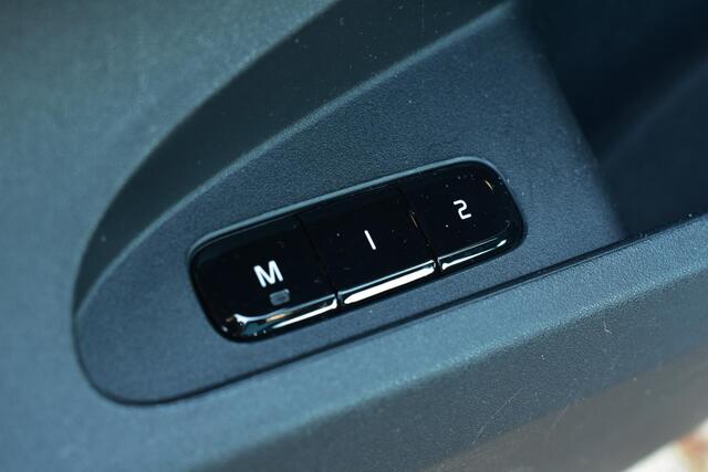 Polestar 2 Long Range Dual Motor Launch Edition 78kWh Performance pakket, Leder