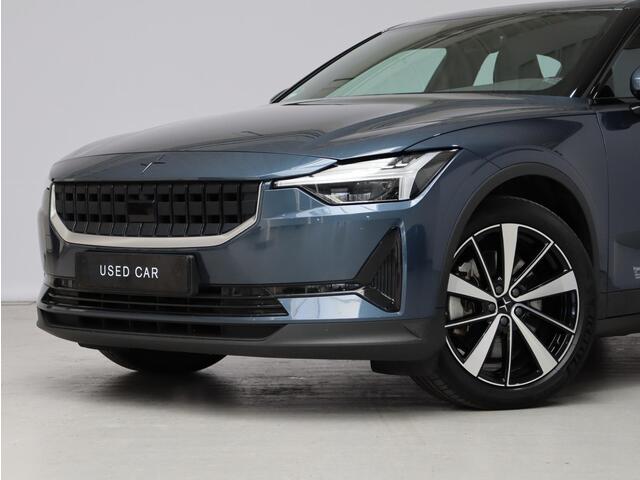 Polestar 2 Long Range Single Motor 78 kWh / Panoramadak / Elektrische Stoelen / Stoel+Stuurverwarming / Harman Kardon / Parkeercamera /