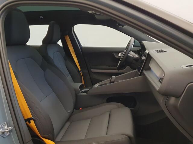 Polestar 2 Long Range Dual Motor Performance Pack Trekhaak, Panoramadak