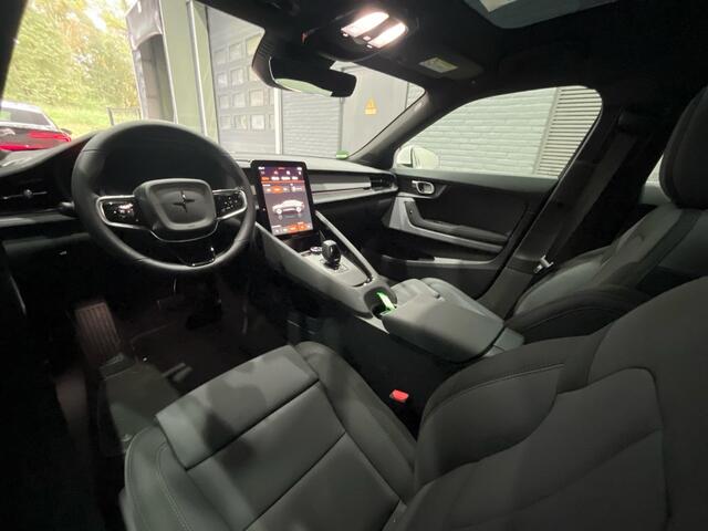 Polestar 2 Long Range Single Motor 82 kWh | NIEUW! | Plus | Pilot | Panoramadak | ACC | 360 Camera | Stoel+Stuurverwarming