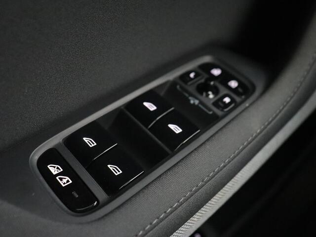 Polestar 2 Long Range Single Motor 78 kWh | Trekhaak | Stoelverwarming | Keyless | Full LED | Carplay | Navigatie | 19'' | Elektrische stoelen | Climate control | Parkeerhulp