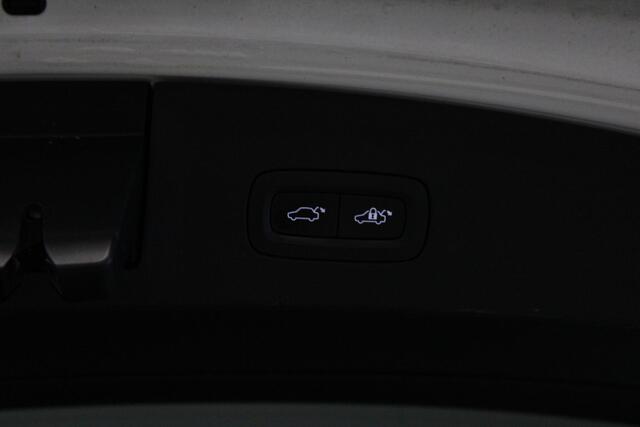 Polestar 2 Long Range Single Motor 78 kWh SOH 93% - Panorama - Plus Pakket