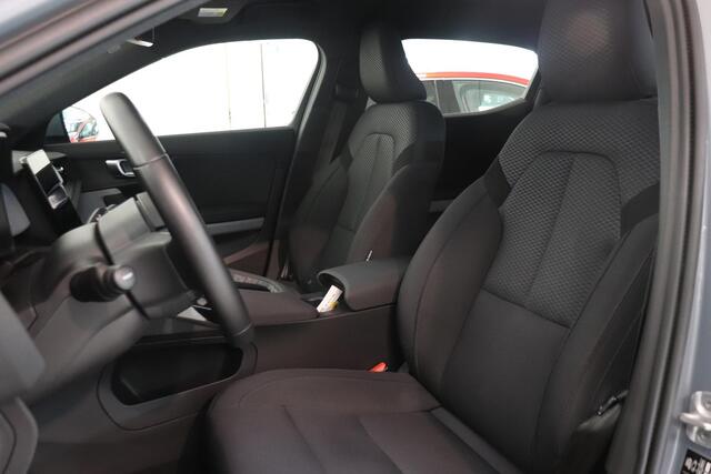 Polestar 2 Standard Range Single Motor 69 kWh | Adaptieve Cruise control | 360° Camera | elektr. stoelen | AppleCarplay AndroidAuto | LED verlichting |