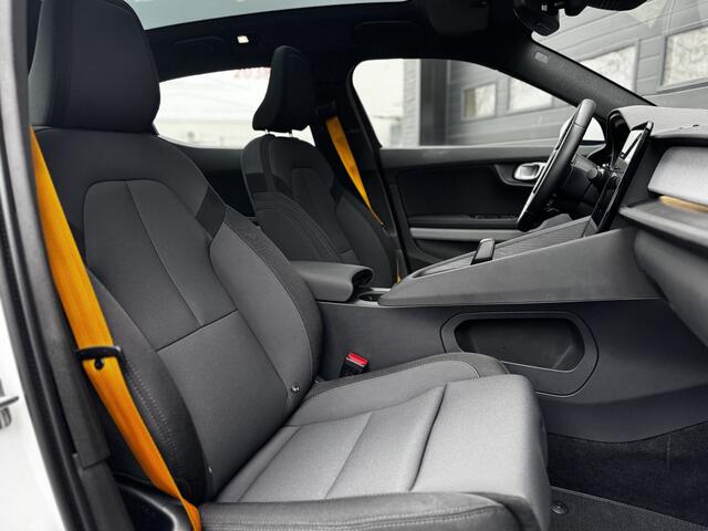 Polestar 2 Long Range Dual Motor Launch Edition 78kWh | Performance Pack | 20'' | 360 Camera | H&K Audio | ¤18.900,- incl. BTW