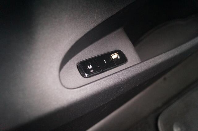 Polestar 2 Long Range Dual Motor 78kWh Launch Edition -PANO-TREKHAAK-