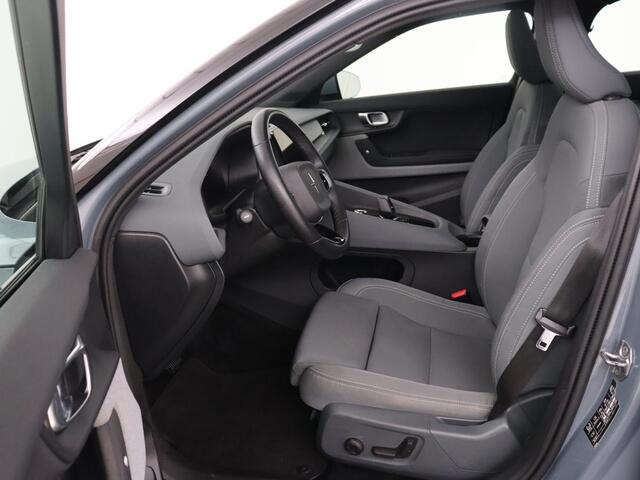 Polestar 2 Long Range Dual Motor Launch Edition 78kWh | Panoramadak | Trekhaak | 360 Camera | Achterbankverwarming | Adaptive cruise | Carplay | Camera | Stoelverwarming | Keyless