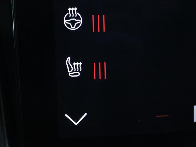 Polestar 2 Long Range Dual Motor Launch Edition 78kWh | Panoramadak | Trekhaak | 360 Camera | Achterbankverwarming | Adaptive cruise | Carplay | Camera | Stoelverwarming | Keyless