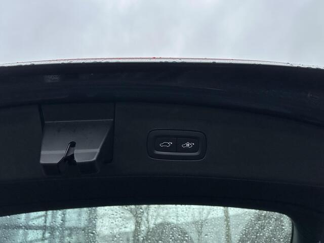 Polestar 2 Long Range Single Motor 78 kWh VAN ¤30.900,- NU VOOR SLECHTS ¤27.877,- Uw LENTEVOORDEEL ¤3.023,- | SOH 96%| ELEK. STOEL MET MEMORY| DODE HOEK SENSOR| STOELVERWARMING| ELEK. ACHTERKLEP| 360 CAMERA| ADAPTIVE CRUISE CONTROL | RIJKLAAR GELEVERD MET 12 MND BO