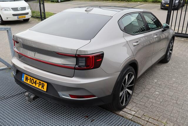 Polestar 2 Standard Range Single Motor 63kWh Plus pack! Panoramadak/Trekhaak/Achteruitrijcamera/Harman-kardon/Stoelverwarming voor+achter/stuurverwarming/Elektrische bestuurderstoel met geheugen