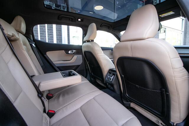 Polestar 2 Long Range Dual Motor Launch 78kWh | Leder | Trekhaak Elektr. | Panoramadak