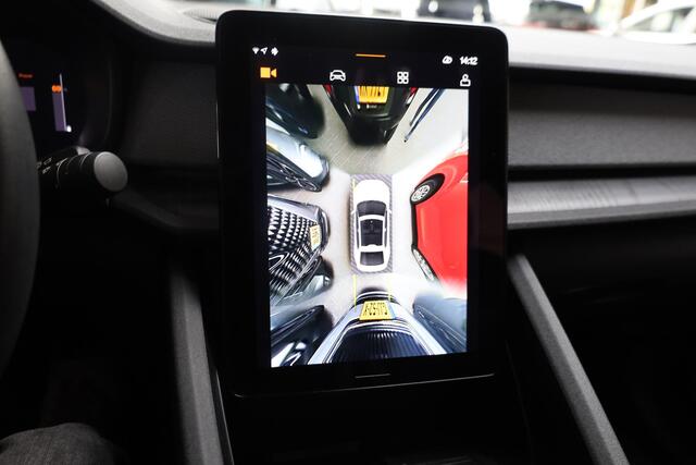 Polestar 2 Long Range Dual Motor Launch Edition 78kWh TREKHAAK-INKLAPB. MEMORY PANO HARMAN-KARDON 4xSTOEL/STUURVERW. 360-CAMERA CARPLAY DAB 19''LMV ENZ. ENZ.