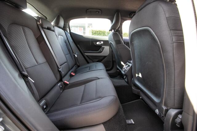 Polestar 2 Long Range Single Motor 78 kWh | Elek Trekhaak | Adapt Cruise | Android Apple Carplay | Stoelverw.