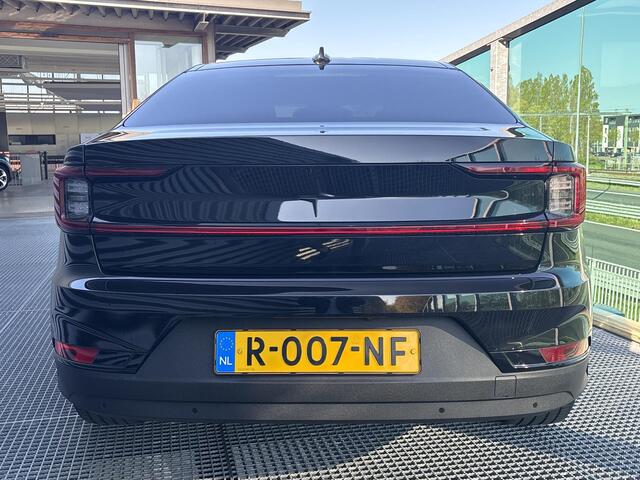Polestar 2 Long Range Single Motor 78 kWh / Pano. dak / Voor+achter+stuur verwarmd / Elek. bedienbare voorstoelen / 360 camera / Pilot assist /