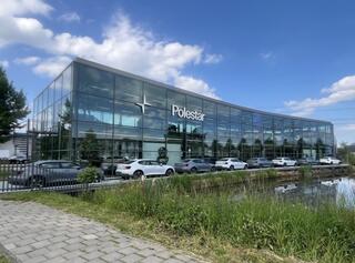 polestar-2-standard-range-single-64